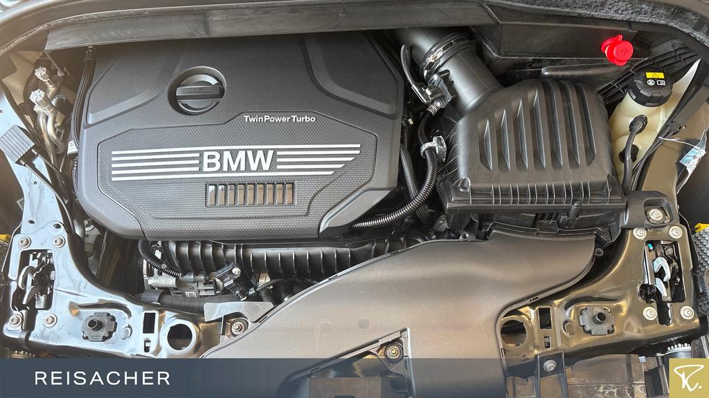 BMW 218 2022 г. Белый, пробег 55659 км