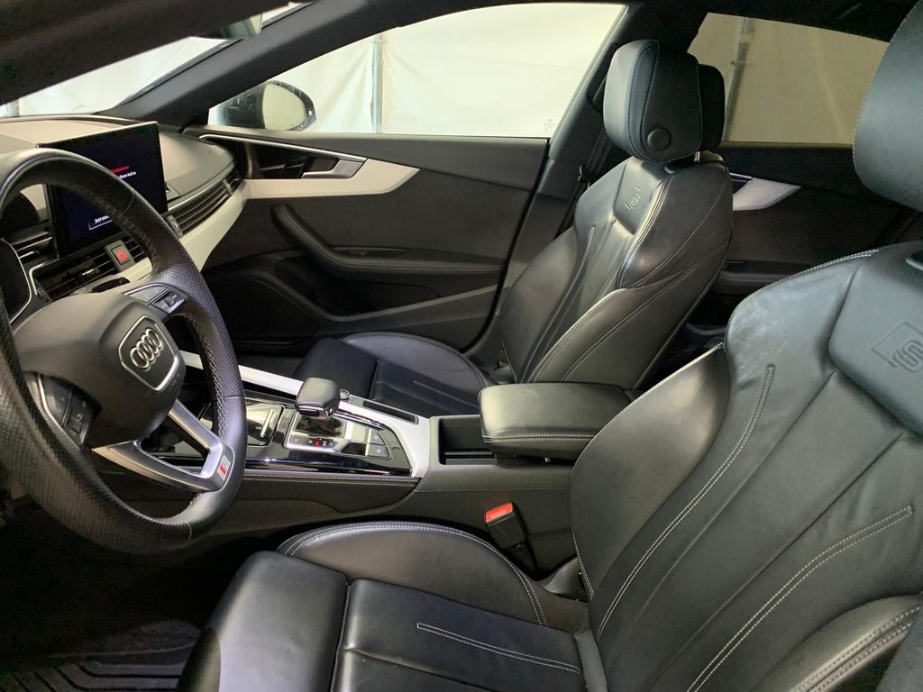 Audi A5 2023 г. Чёрный, пробег 38495 км