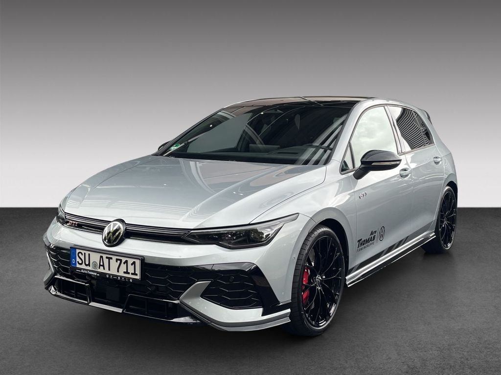 Volkswagen Golf 2026 г. Красный, пробег 1500 км