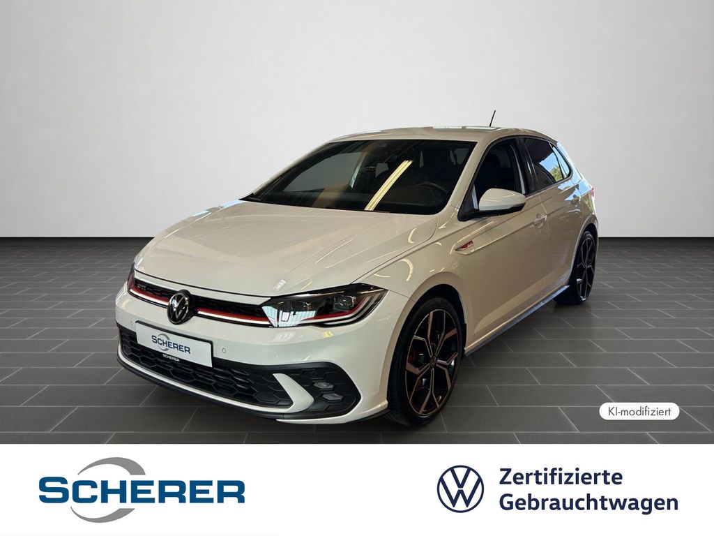 Volkswagen Polo 2023 г. Белый, пробег 30946 км