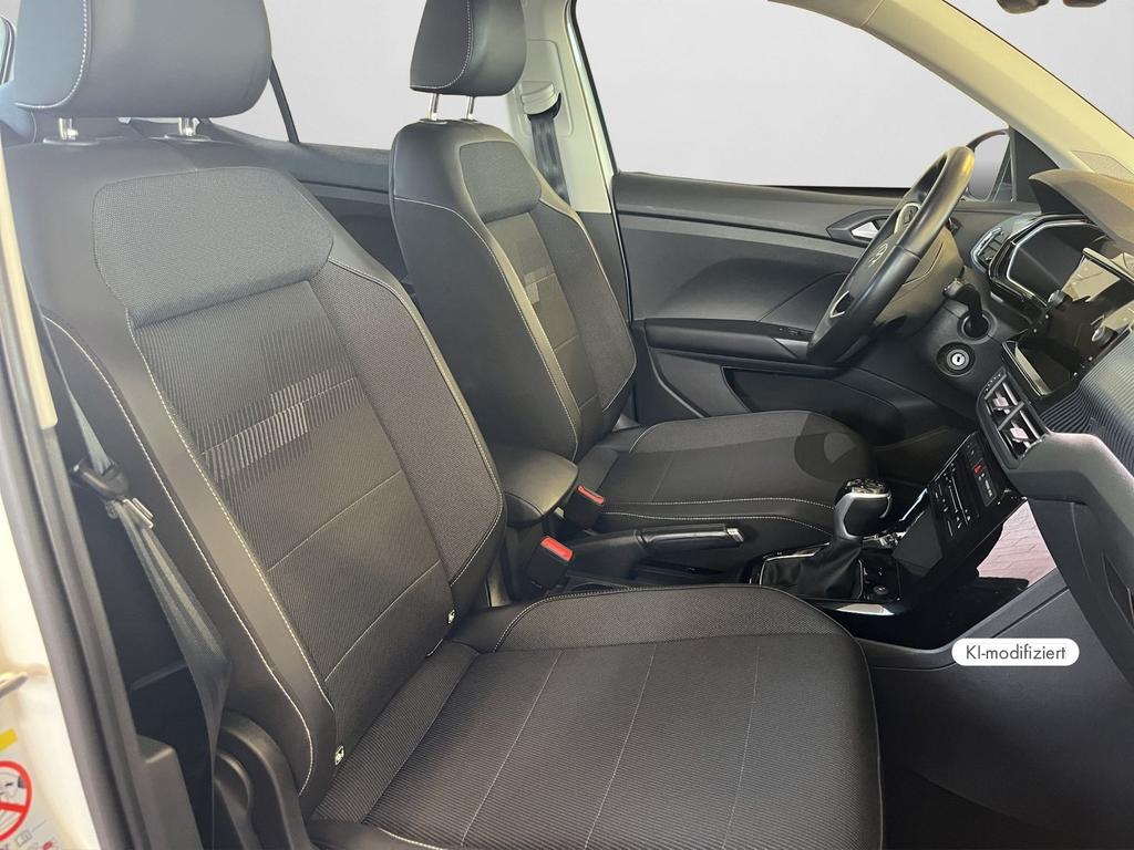 Volkswagen T-Cross 2021 г. Белый, пробег 39840 км