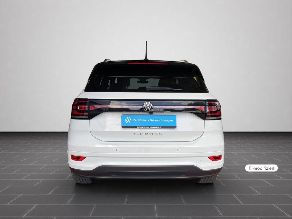 Volkswagen T-Cross 2021 г. Белый, пробег 39840 км