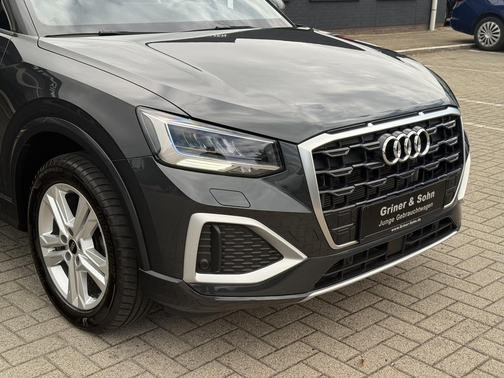 Audi Q2 2023 г. Серый, пробег 21566 км