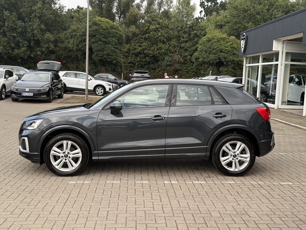 Audi Q2 2023 г. Серый, пробег 21566 км