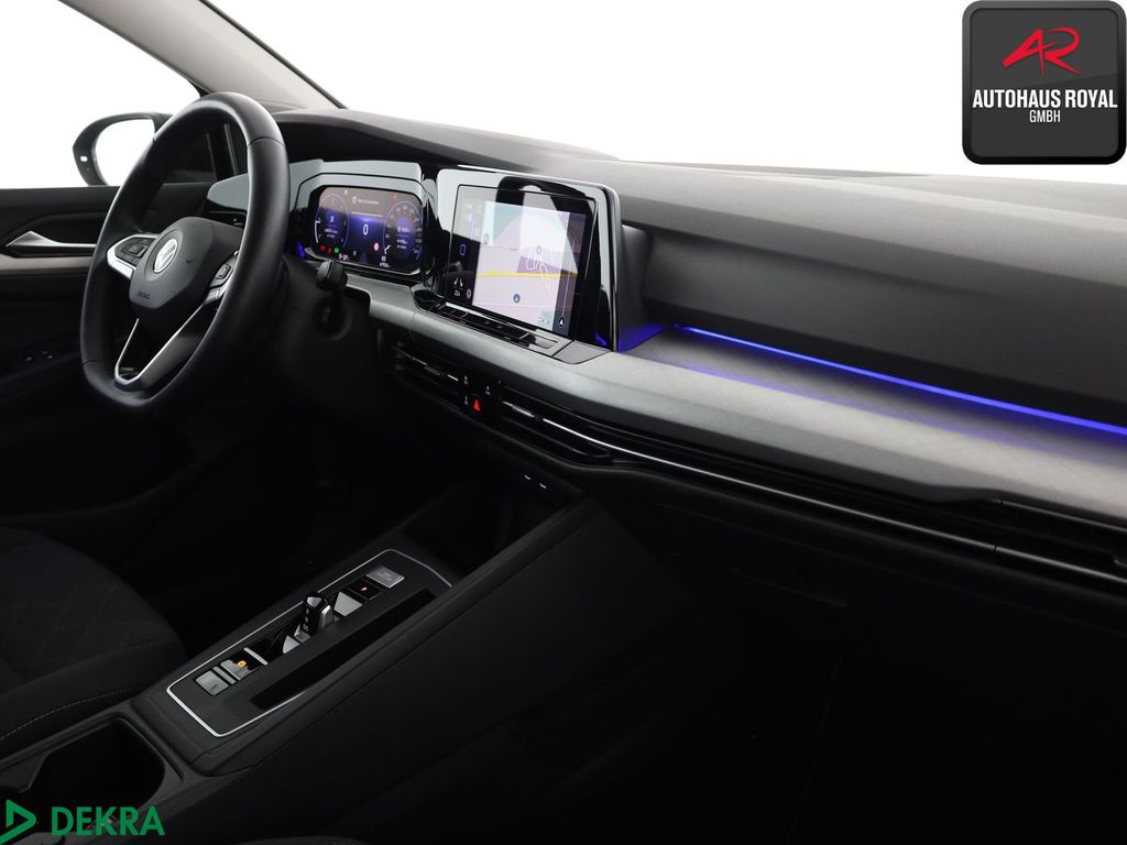 Volkswagen Golf 2023 г. Чёрный, пробег 47926 км