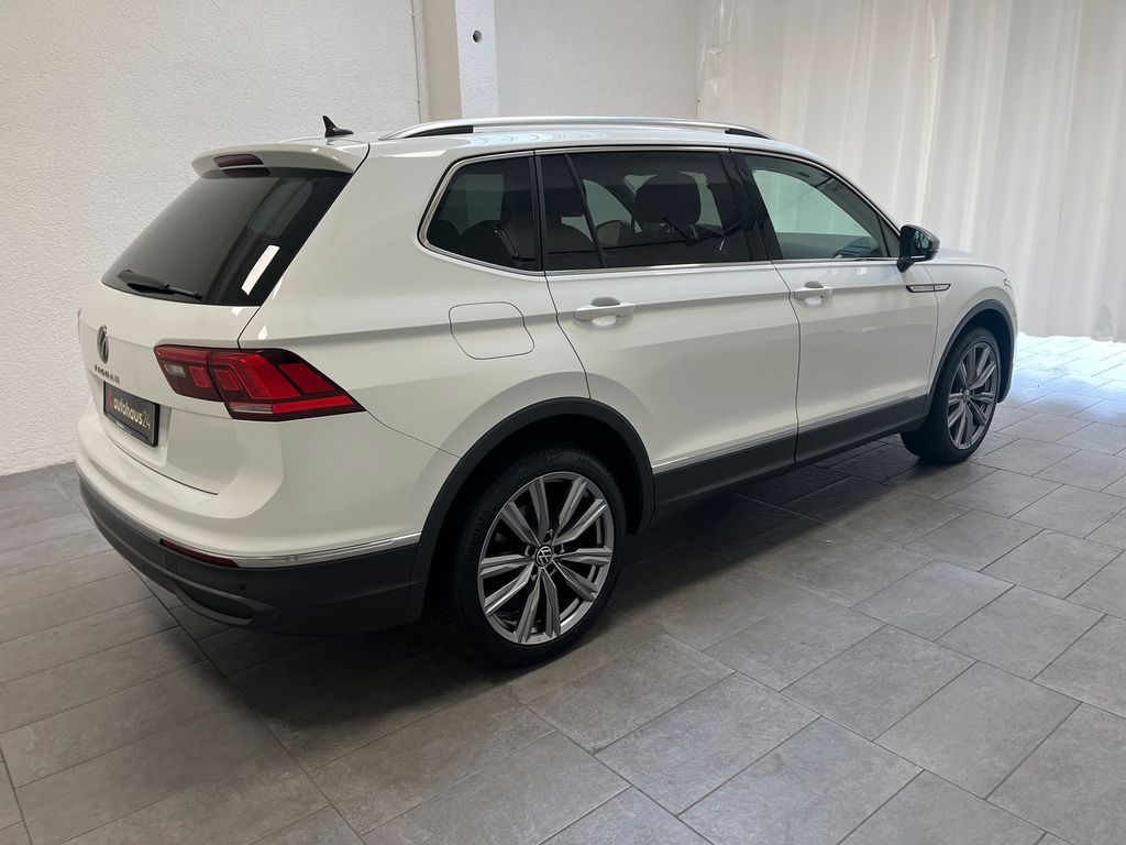 Volkswagen Tiguan 2022 г. Белый, пробег 48546 км