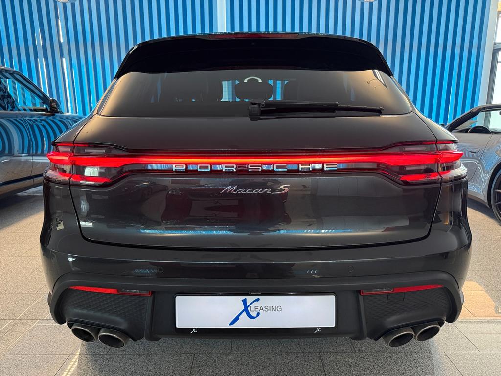 Porsche Macan 2024 г. Серый, пробег 47500 км