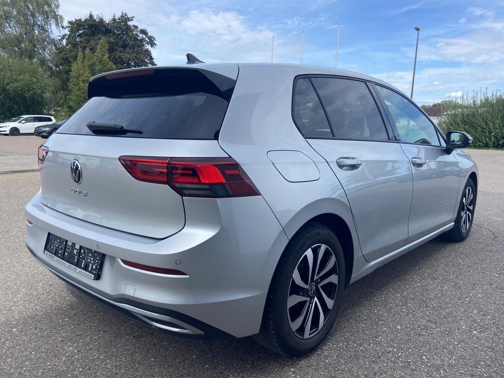 Volkswagen Golf 2022 г. Серебристый, пробег 46223 км