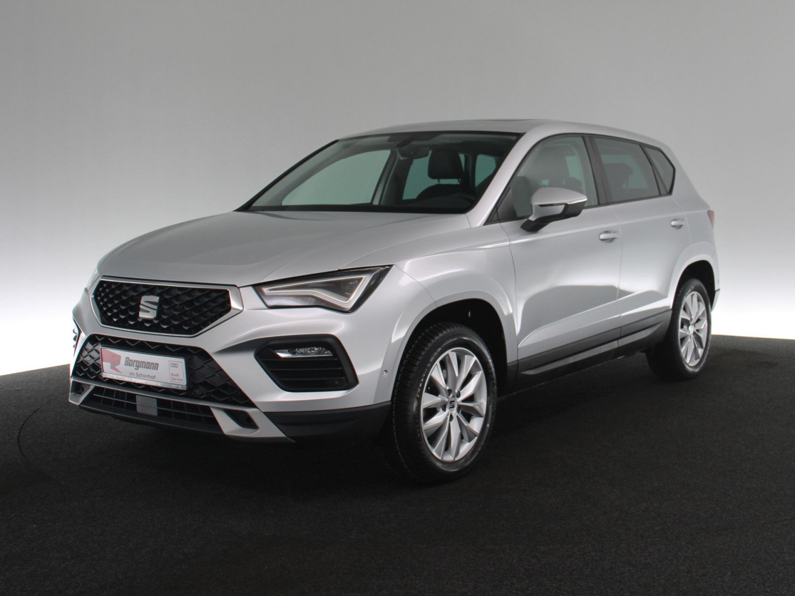 SEAT Ateca 2022 г. Серебристый, пробег 40237 км