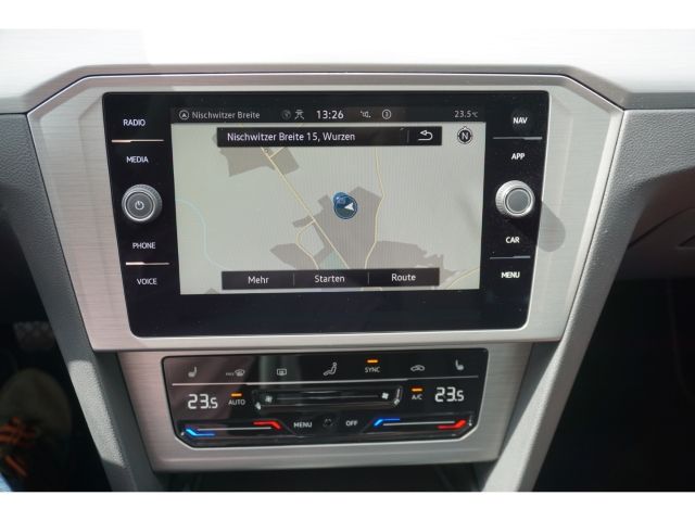 Volkswagen PASSAT VARIANT 2023 г. Серый, пробег 47701 км