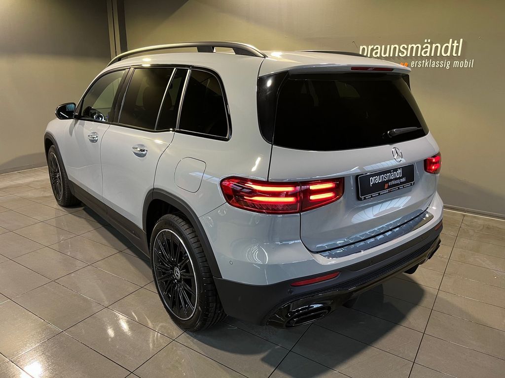 Mercedes-Benz GLB 220 2025 г. Серый, пробег 14000 км