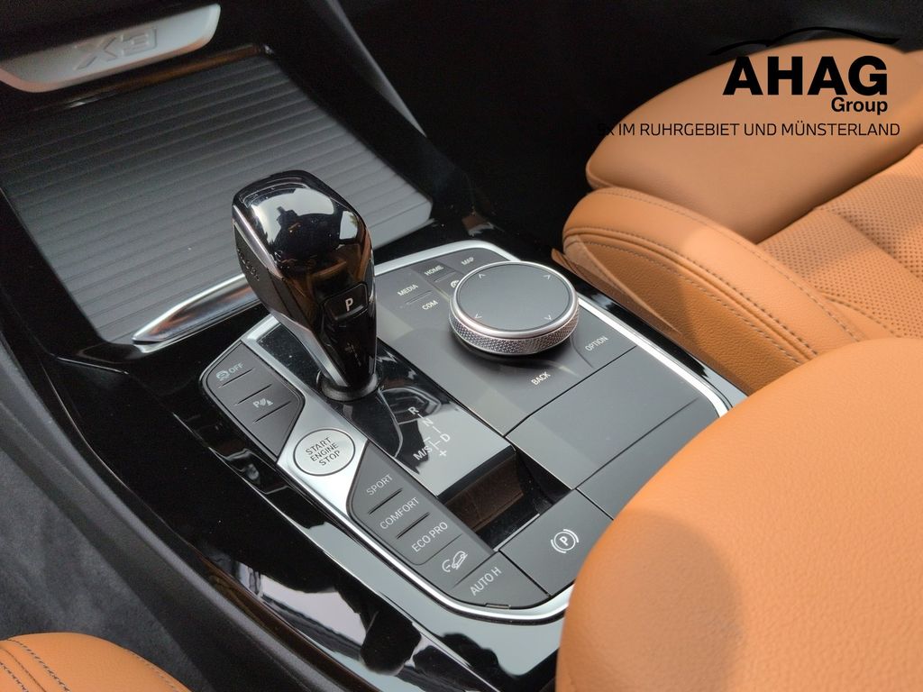 BMW X3 2023 г. Белый, пробег 58000 км