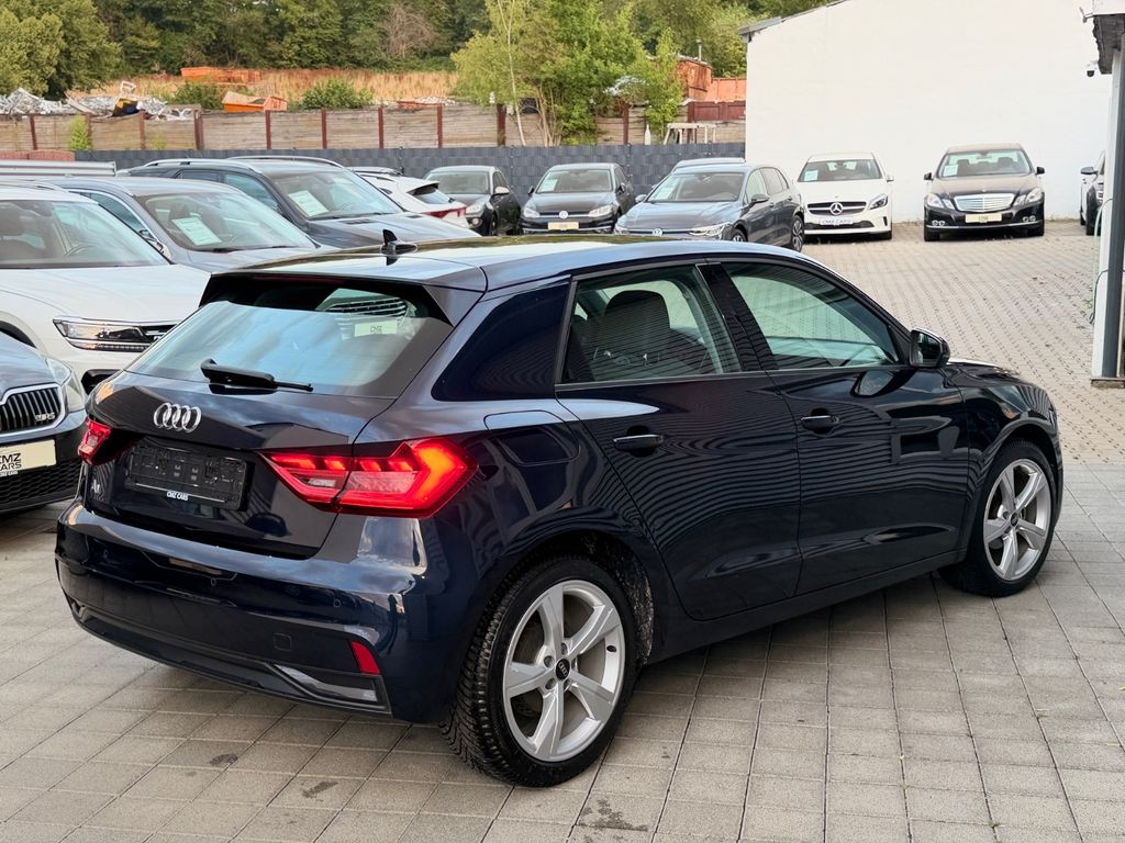Audi A1 2021 г. Синий, пробег 30000 км
