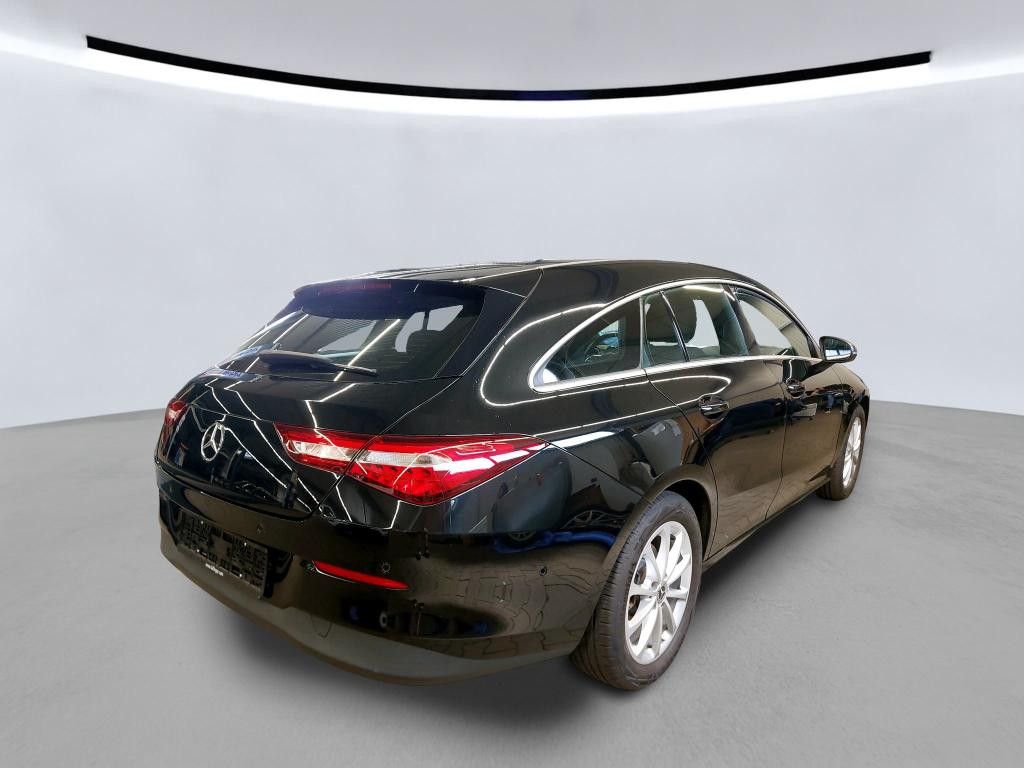 Mercedes-Benz CLA 200 SHOOTING BRAKE 2022 г. Чёрный, пробег 56147 км