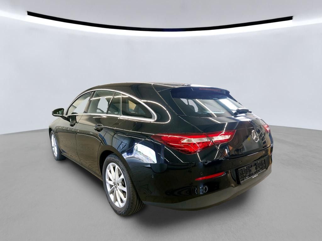 Mercedes-Benz CLA 200 SHOOTING BRAKE 2022 г. Чёрный, пробег 56147 км