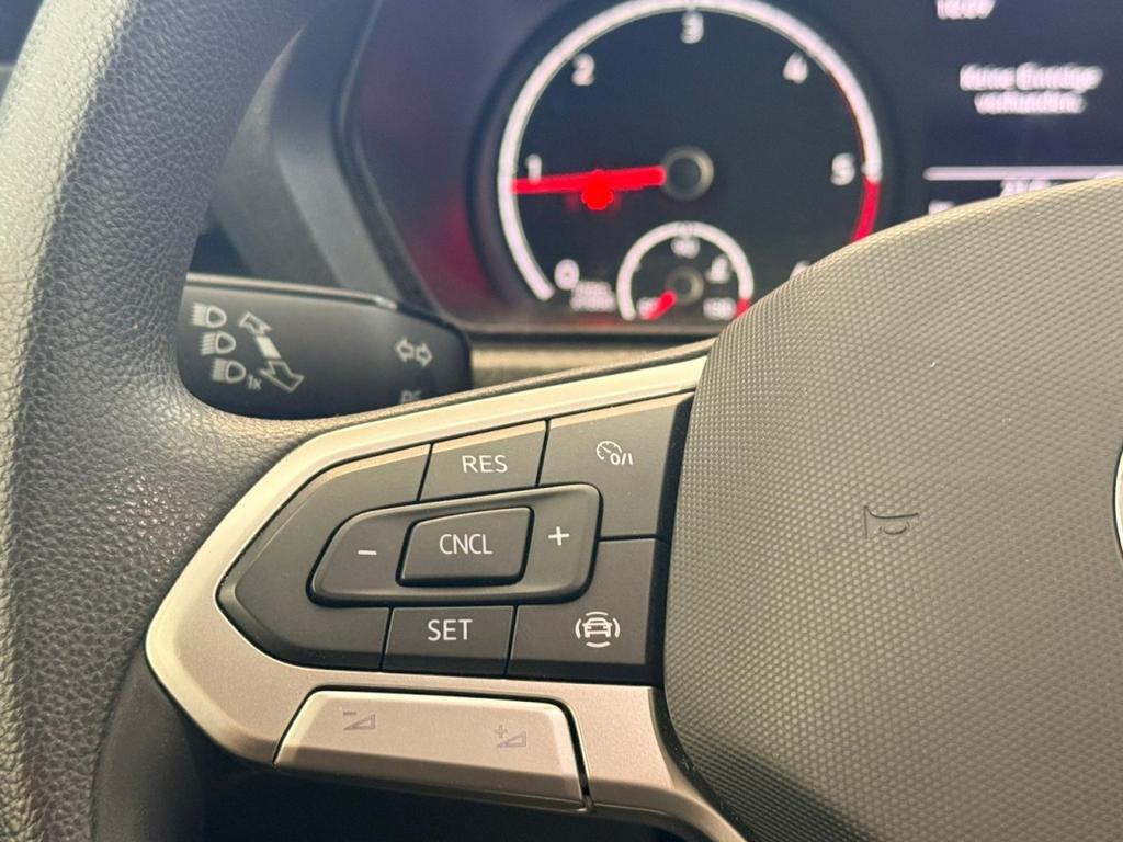 Volkswagen Caddy 2022 г. Серебристый, пробег 58939 км