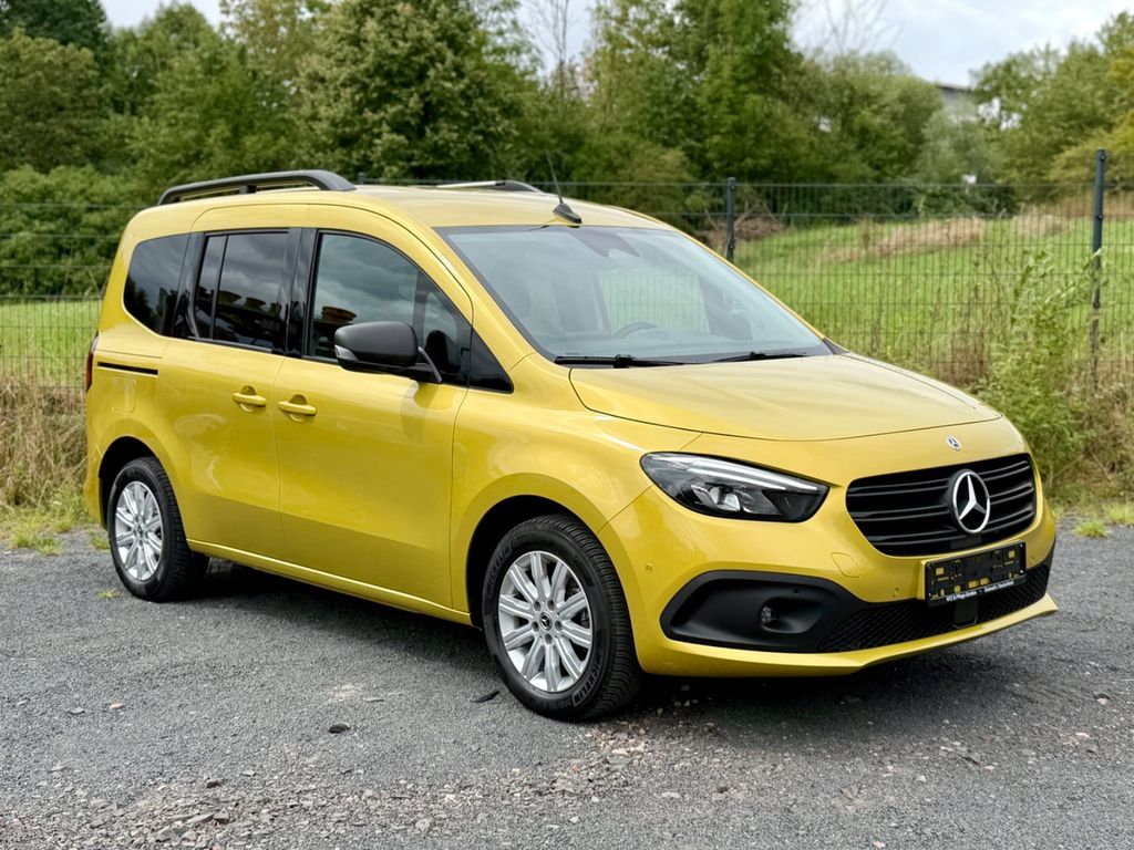 Mercedes-Benz Citan 2022 г. Жёлтый, пробег 27000 км