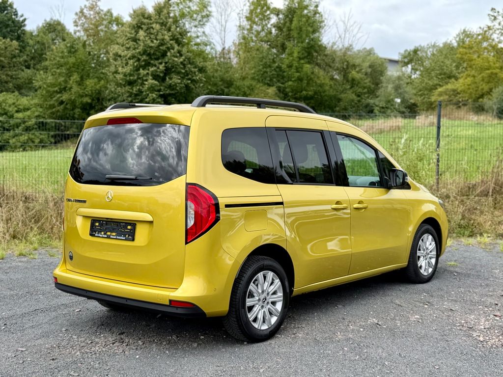 Mercedes-Benz Citan 2022 г. Жёлтый, пробег 27000 км