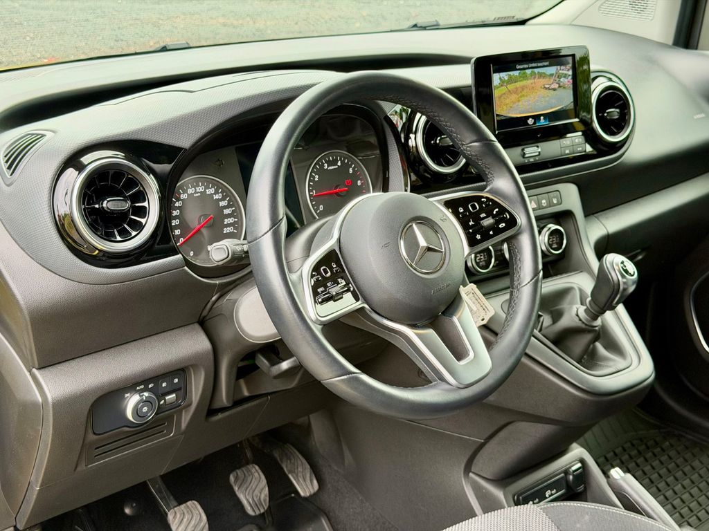 Mercedes-Benz Citan 2022 г. Жёлтый, пробег 27000 км