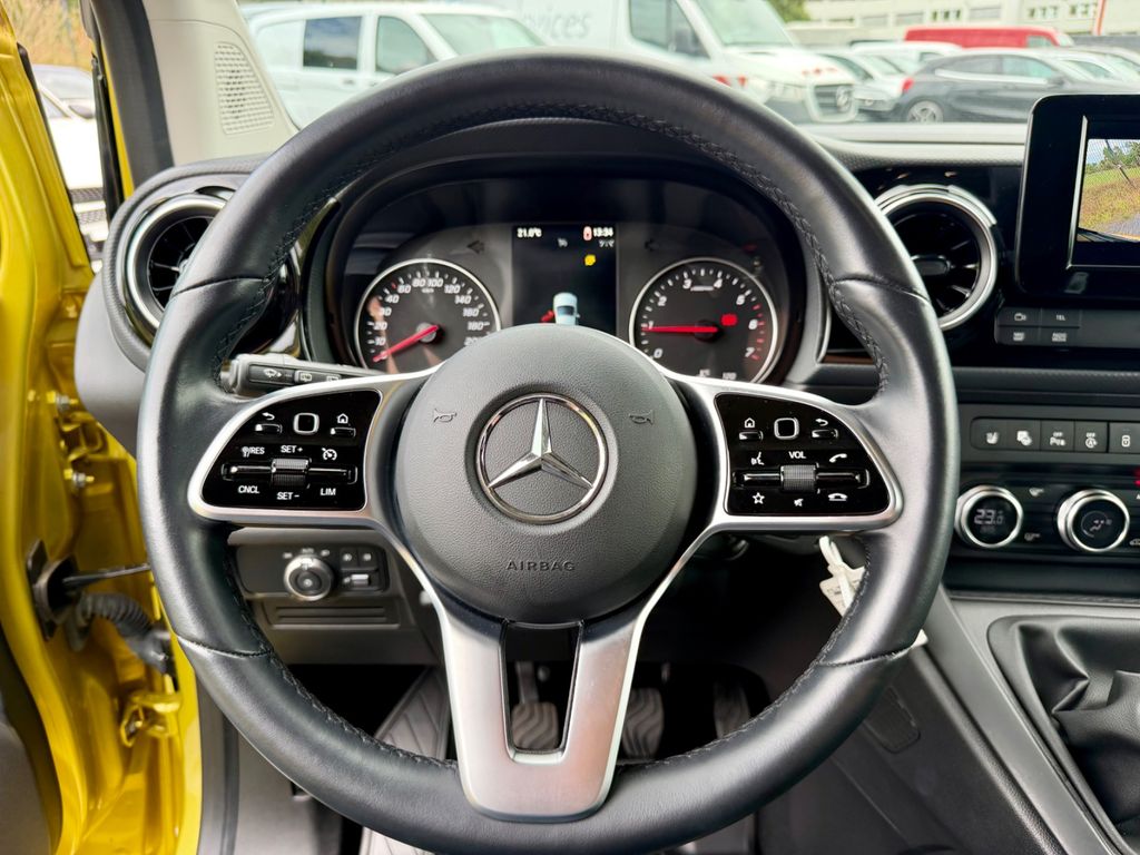 Mercedes-Benz Citan 2022 г. Жёлтый, пробег 27000 км