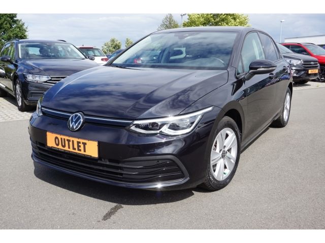 Volkswagen Golf 2023 г. Чёрный, пробег 37000 км