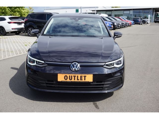 Volkswagen Golf 2023 г. Чёрный, пробег 37000 км