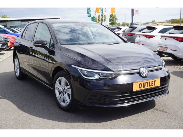 Volkswagen Golf 2023 г. Чёрный, пробег 37000 км