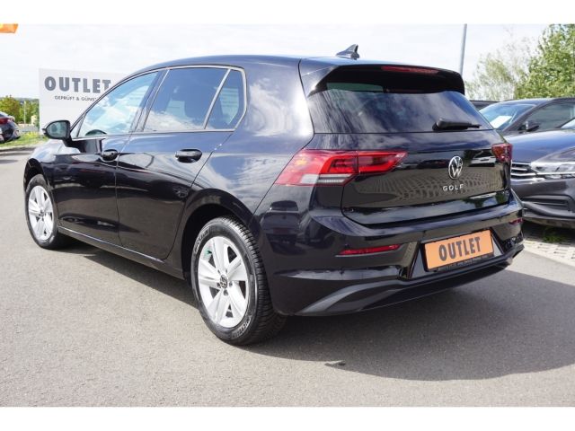 Volkswagen Golf 2023 г. Чёрный, пробег 37000 км