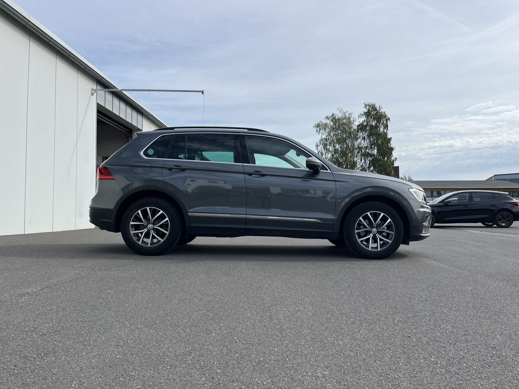 Volkswagen Tiguan 2021 г. Серый, пробег 14026 км