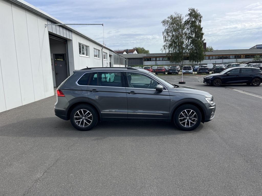Volkswagen Tiguan 2021 г. Серый, пробег 14026 км