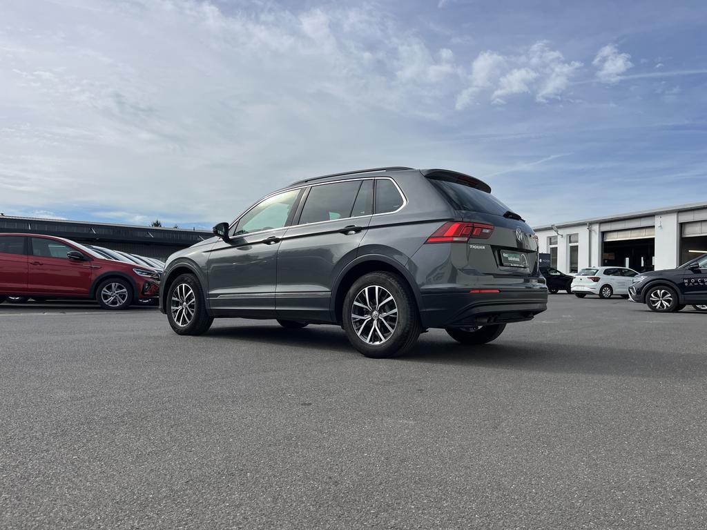 Volkswagen Tiguan 2021 г. Серый, пробег 14026 км