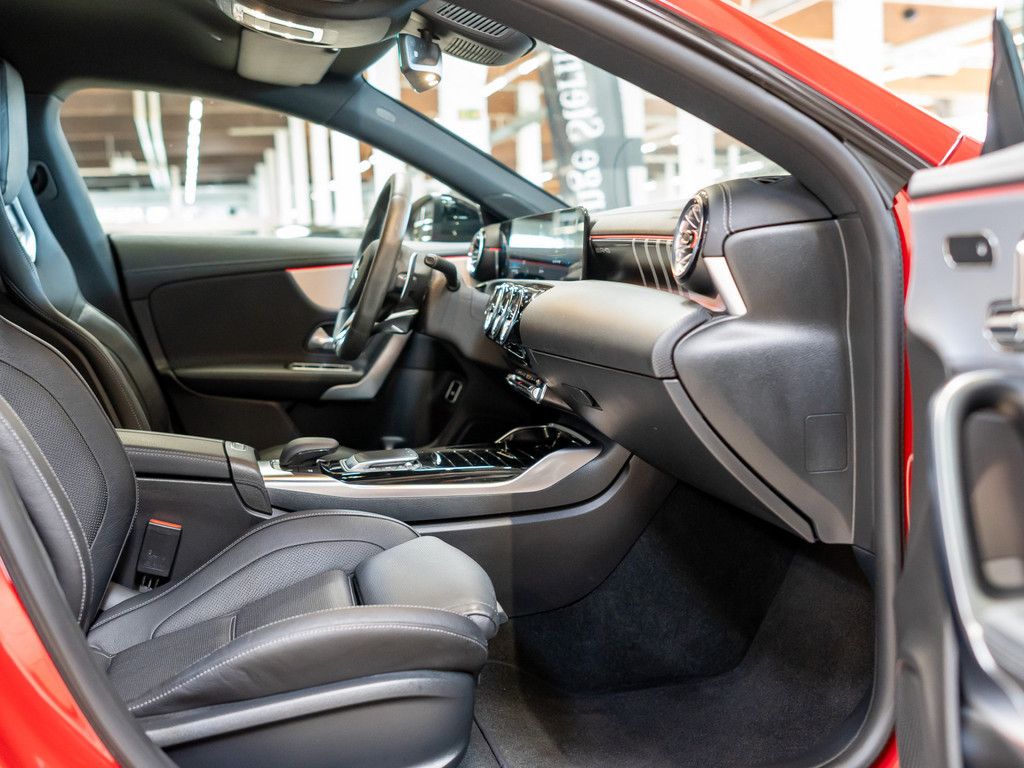 Mercedes-Benz CLA 45 AMG 2021 г. Красный, пробег 34126 км
