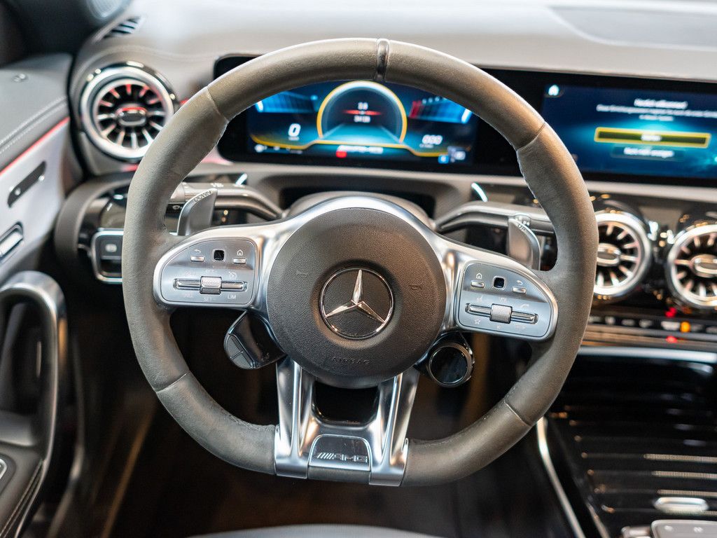 Mercedes-Benz CLA 45 AMG 2021 г. Красный, пробег 34126 км