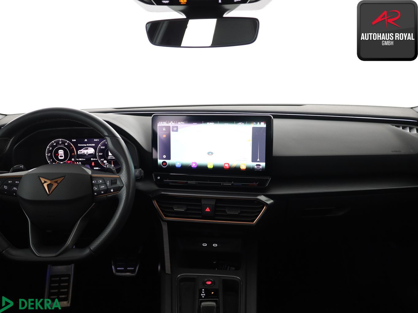 Cupra Leon 2023 г. Чёрный, пробег 50000 км