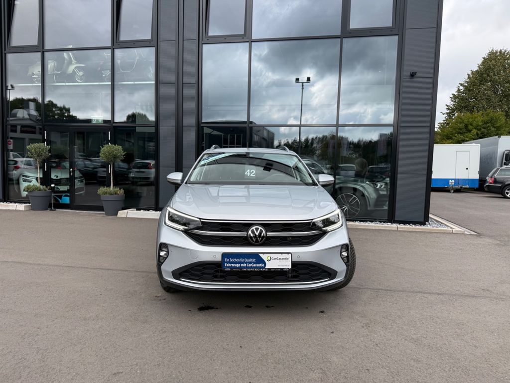 Volkswagen Taigo 2023 г. Серебристый, пробег 14000 км