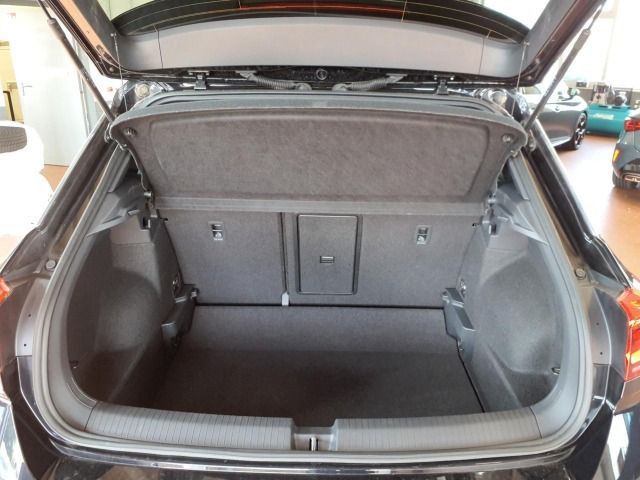 Volkswagen T-Roc 2023 г. Чёрный, пробег 53767 км