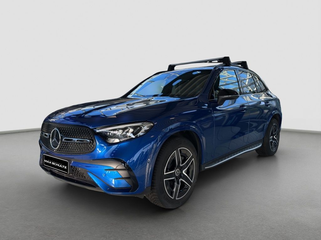 Mercedes-Benz GLC 300 2025 г. Синий, пробег 8700 км