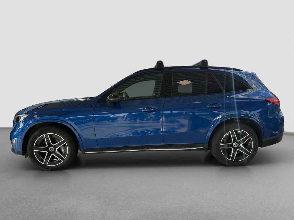 Mercedes-Benz GLC 300 2025 г. Синий, пробег 8700 км