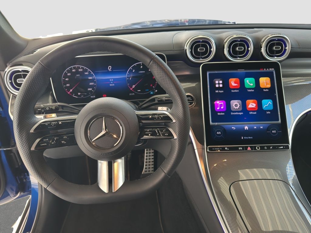 Mercedes-Benz GLC 300 2025 г. Синий, пробег 8700 км
