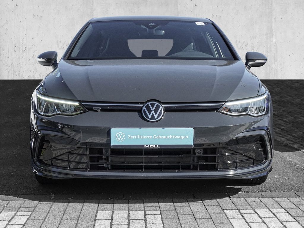 Volkswagen Golf 2024 г. Серый, пробег 19198 км