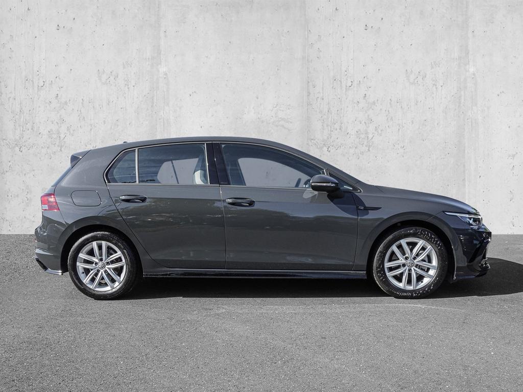 Volkswagen Golf 2024 г. Серый, пробег 19198 км
