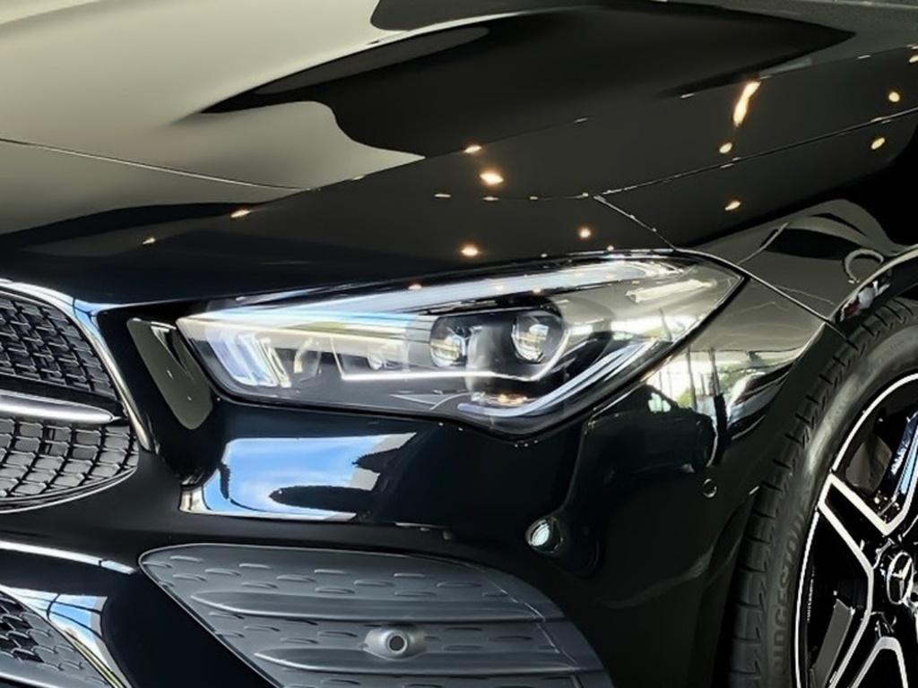 Mercedes-Benz CLA 200 SHOOTING BRAKE 2022 г. Чёрный, пробег 47400 км