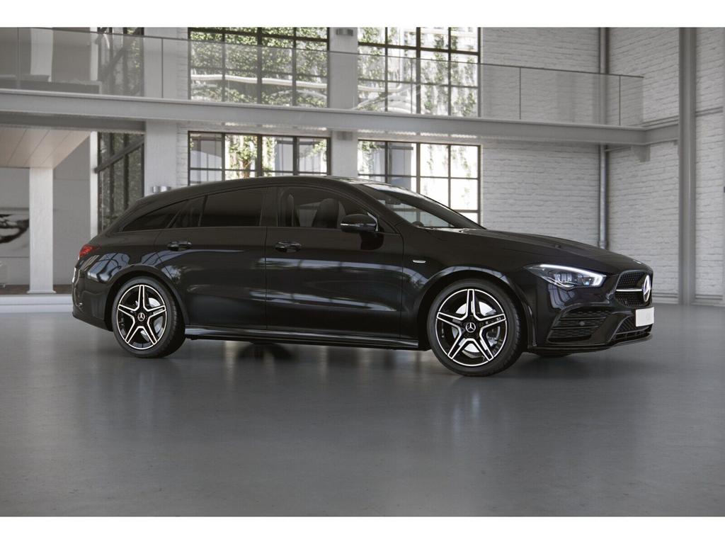 Mercedes-Benz CLA 200 SHOOTING BRAKE 2022 г. Чёрный, пробег 47400 км