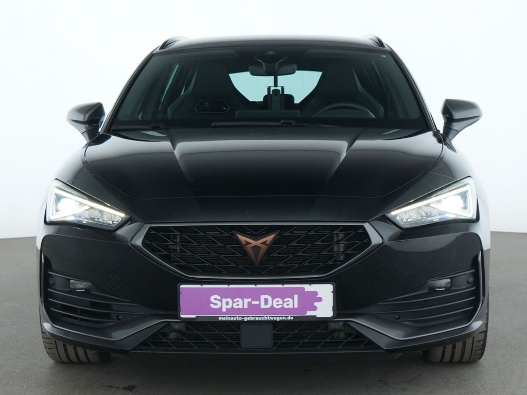 Cupra Leon 2024 г. Чёрный, пробег 51368 км