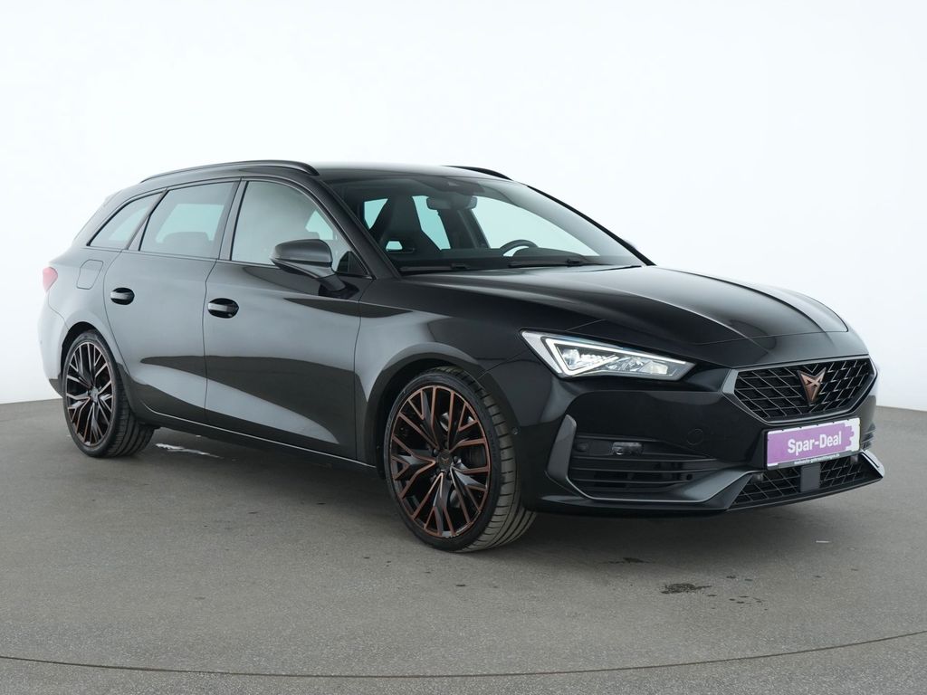 Cupra Leon 2024 г. Чёрный, пробег 51368 км