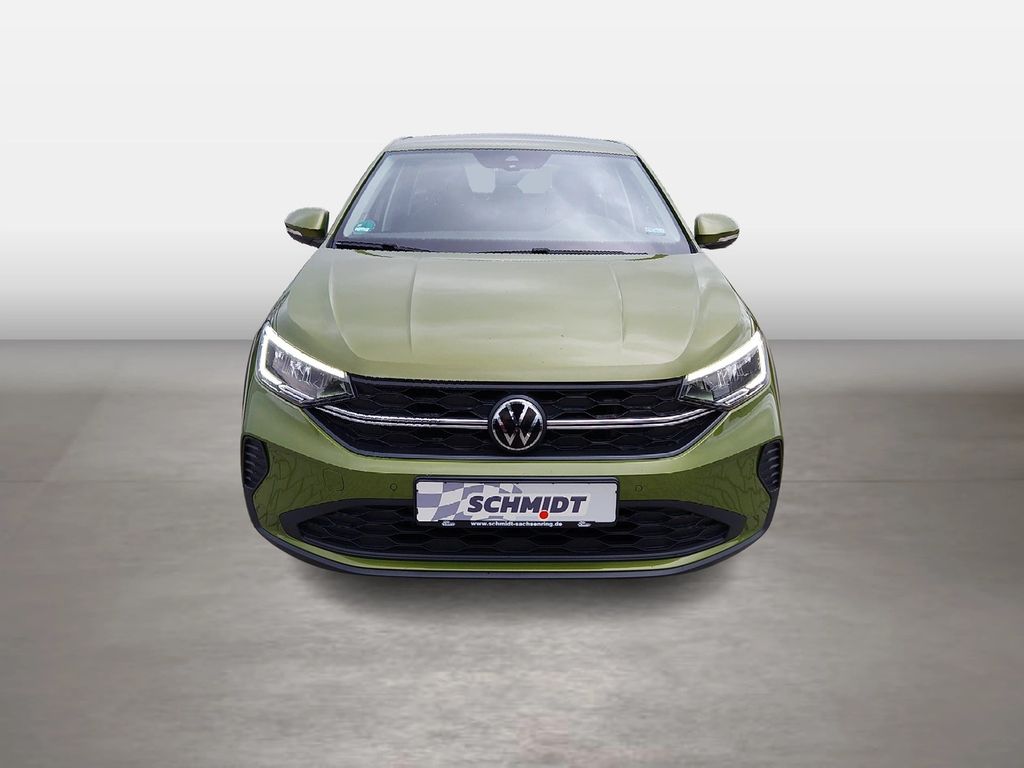 Volkswagen Taigo 2022 г. Зелёный, пробег 51937 км