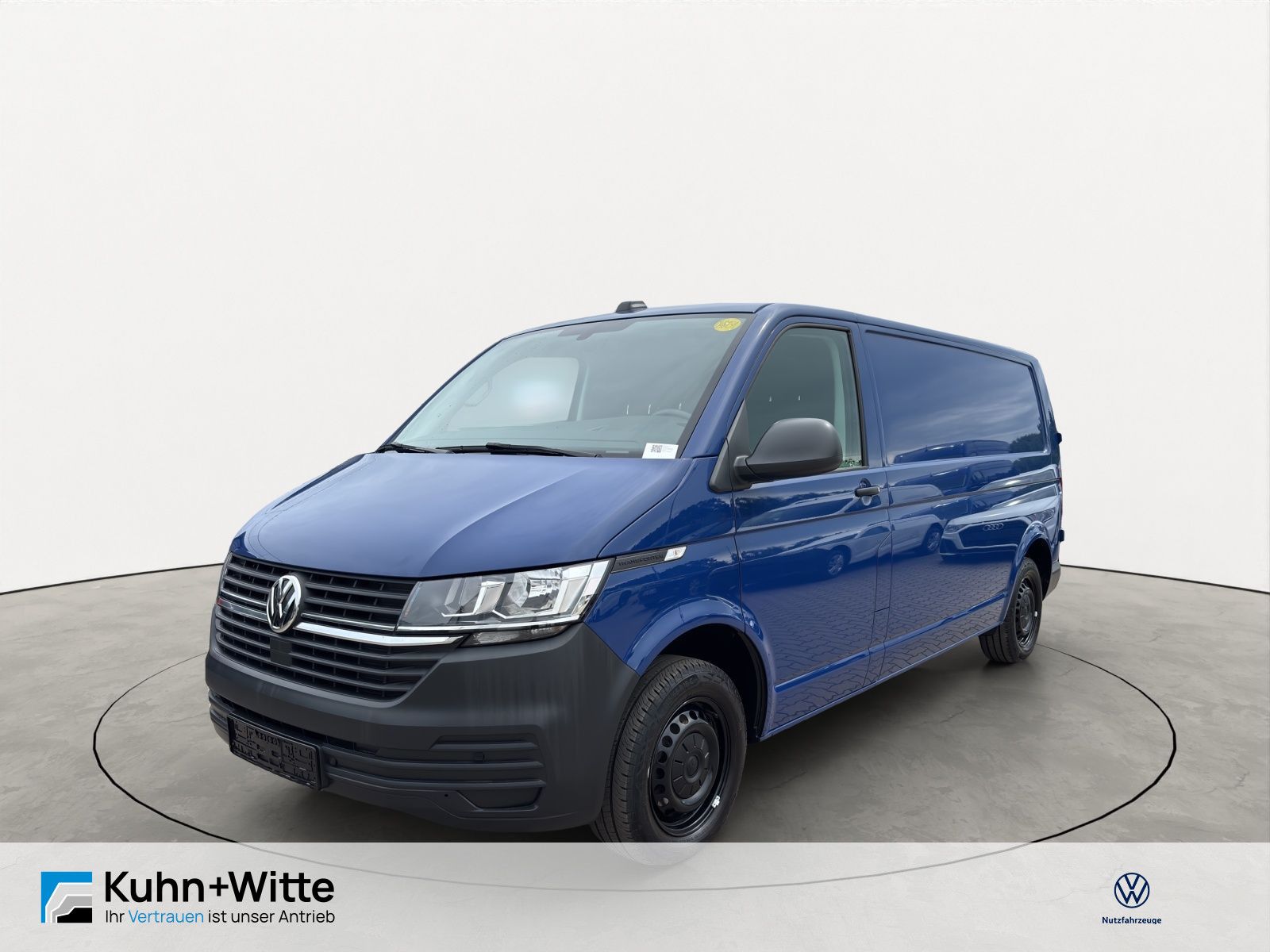 Volkswagen T6 TRANSPORTER 2023 г. Синий, пробег 43014 км