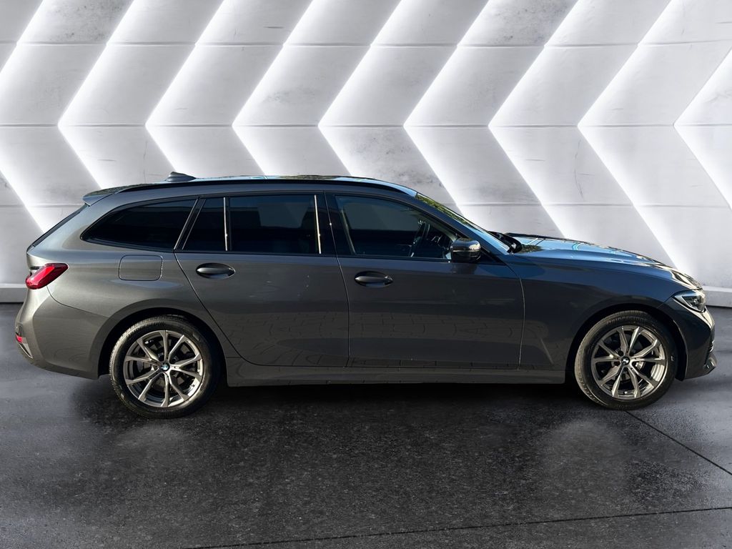 BMW 320 2022 г. Серебристый, пробег 45800 км