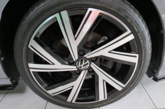 Volkswagen Golf 2022 г. Серый, пробег 39413 км