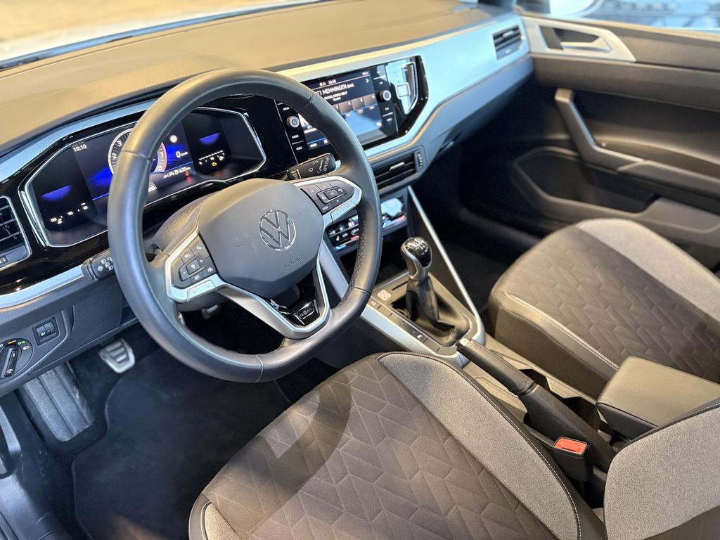 Volkswagen Taigo 2025 г. Белый, пробег 29299 км